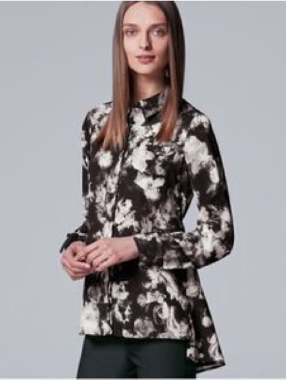 Simply Vera Vera Wang Floral Abstract Print Blouse in Black,Purple, Cream SIZE M